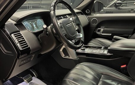 Land Rover Range Rover IV рестайлинг, 2017 год, 5 850 000 рублей, 7 фотография