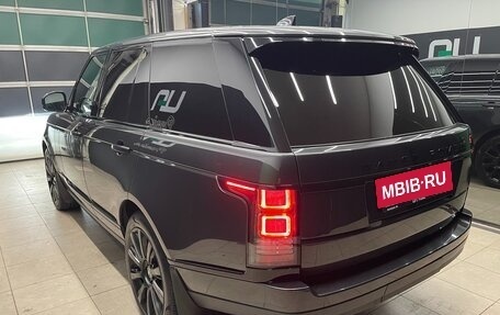 Land Rover Range Rover IV рестайлинг, 2017 год, 5 850 000 рублей, 4 фотография
