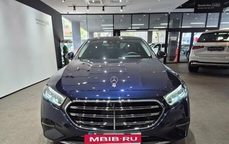 Mercedes-Benz E-Класс, 2025 год, 7 550 000 рублей, 2 фотография