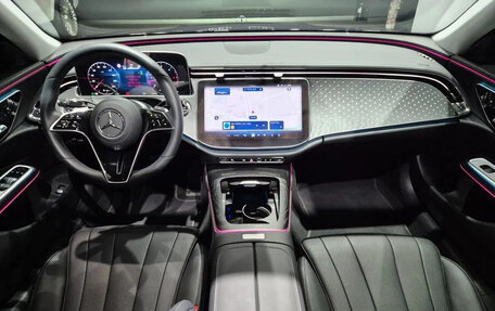 Mercedes-Benz E-Класс, 2025 год, 7 550 000 рублей, 7 фотография