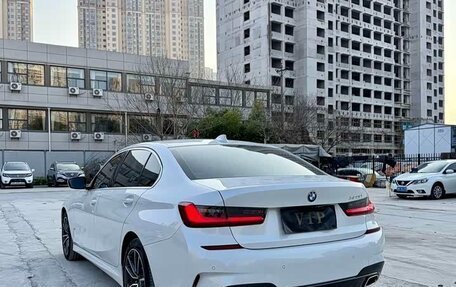 BMW 3 серия, 2021 год, 2 400 000 рублей, 4 фотография