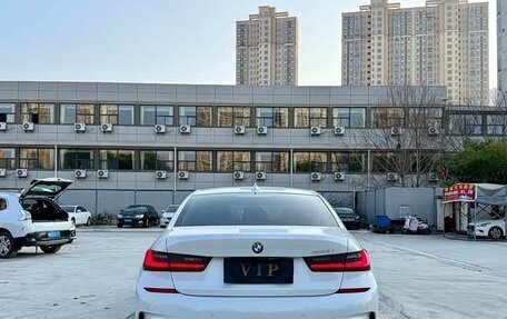 BMW 3 серия, 2021 год, 2 400 000 рублей, 5 фотография