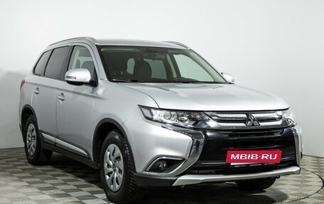 Mitsubishi Outlander III рестайлинг 3, 2018 год, 1 699 777 рублей, 3 фотография