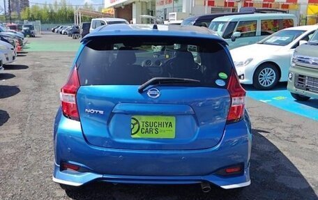 Nissan Note II рестайлинг, 2019 год, 800 000 рублей, 4 фотография