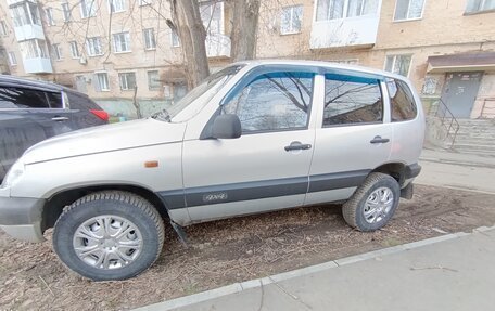 Chevrolet Niva I рестайлинг, 2006 год, 400 000 рублей, 3 фотография