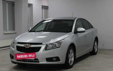 Chevrolet Cruze II, 2012 год, 999 900 рублей, 3 фотография