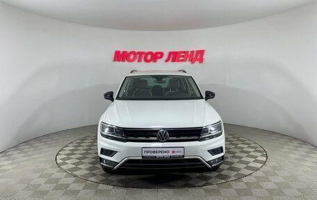Volkswagen Tiguan II, 2019 год, 2 104 000 рублей, 2 фотография