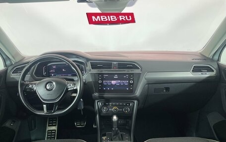 Volkswagen Tiguan II, 2019 год, 2 104 000 рублей, 12 фотография