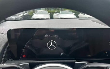 Mercedes-Benz GLB, 2022 год, 4 350 000 рублей, 15 фотография