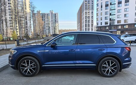 Volkswagen Touareg III, 2018 год, 5 700 000 рублей, 4 фотография