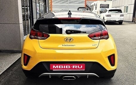 Hyundai Veloster II, 2018 год, 1 250 008 рублей, 3 фотография
