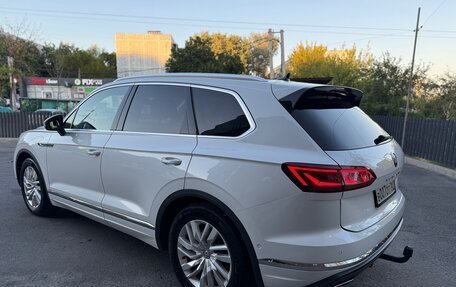 Volkswagen Touareg III, 2018 год, 3 825 000 рублей, 16 фотография