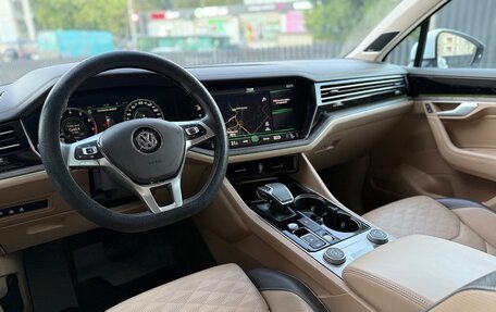 Volkswagen Touareg III, 2018 год, 3 825 000 рублей, 20 фотография