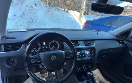 Skoda Octavia, 2017 год, 1 300 000 рублей, 2 фотография