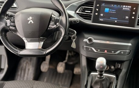 Peugeot 308 II, 2019 год, 1 200 000 рублей, 9 фотография