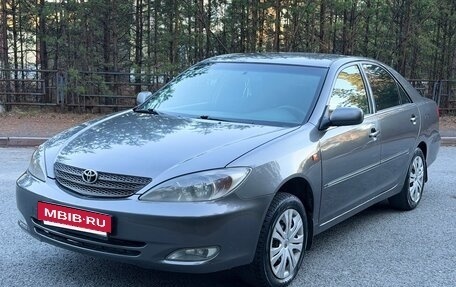 Toyota Camry V40, 2003 год, 635 000 рублей, 2 фотография