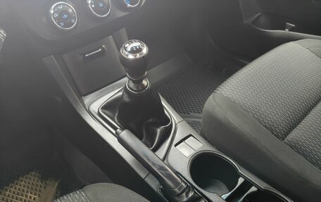 Toyota Corolla, 2013 год, 1 200 000 рублей, 8 фотография