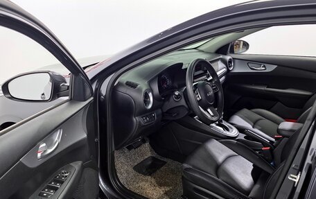 KIA K3, 2023 год, 1 720 000 рублей, 10 фотография