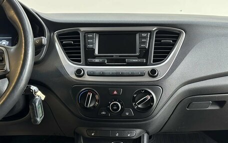 Hyundai Solaris II рестайлинг, 2018 год, 1 470 000 рублей, 9 фотография