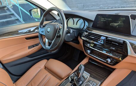 BMW 5 серия, 2019 год, 3 120 000 рублей, 12 фотография