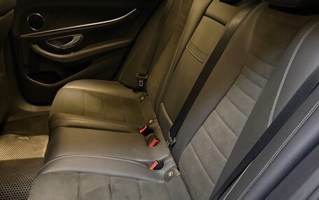 Mercedes-Benz E-Класс, 2021 год, 5 500 000 рублей, 6 фотография