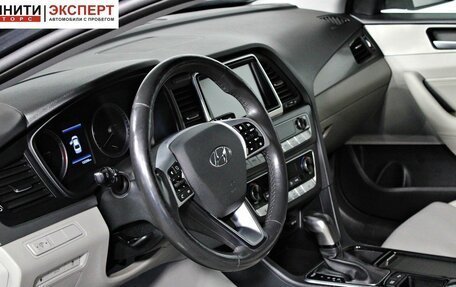 Hyundai Sonata VII, 2018 год, 1 997 000 рублей, 10 фотография