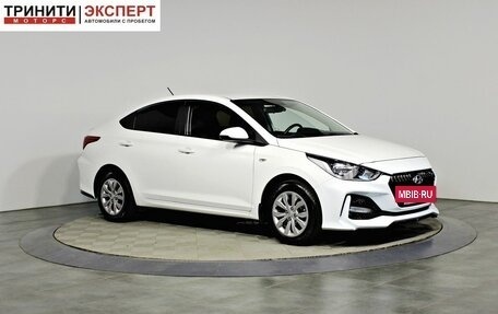 Hyundai Solaris II рестайлинг, 2017 год, 1 497 000 рублей, 3 фотография