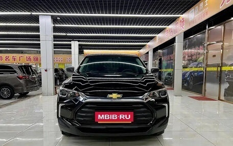 Chevrolet Tracker, 2019 год, 1 090 000 рублей, 2 фотография