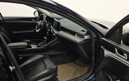 KIA K5, 2023 год, 2 120 000 рублей, 10 фотография