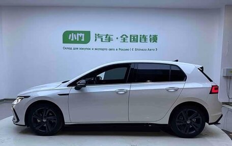 Volkswagen Golf VIII, 2023 год, 1 820 000 рублей, 4 фотография