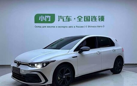 Volkswagen Golf VIII, 2023 год, 1 820 000 рублей, 3 фотография