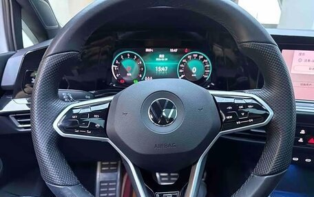 Volkswagen Golf VIII, 2023 год, 1 820 000 рублей, 10 фотография