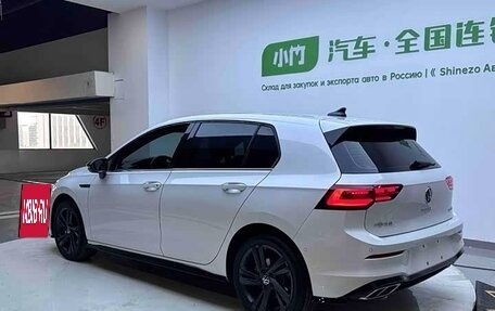 Volkswagen Golf VIII, 2023 год, 1 820 000 рублей, 5 фотография