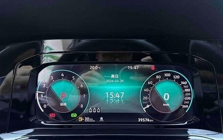 Volkswagen Golf VIII, 2023 год, 1 820 000 рублей, 14 фотография