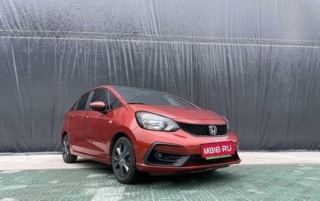 Honda Fit, 2022 год, 1 220 000 рублей, 3 фотография