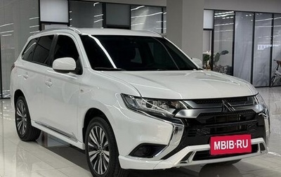 Mitsubishi Outlander III рестайлинг 3, 2021 год, 1 фотография