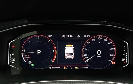 Volkswagen T-Roc I, 2022 год, 1 820 000 рублей, 9 фотография