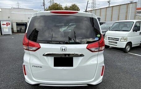 Honda Freed II, 2022 год, 1 370 000 рублей, 4 фотография