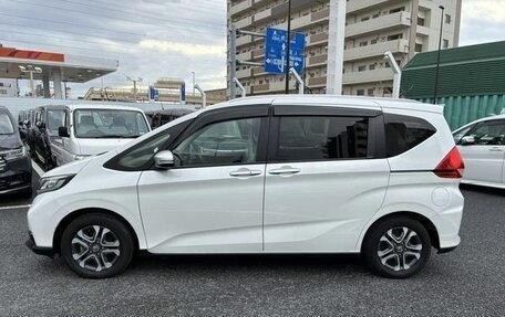 Honda Freed II, 2022 год, 1 370 000 рублей, 6 фотография