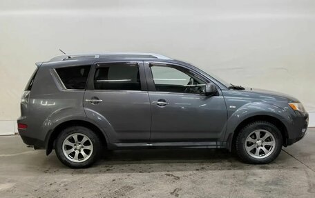 Mitsubishi Outlander III рестайлинг 3, 2008 год, 929 000 рублей, 6 фотография