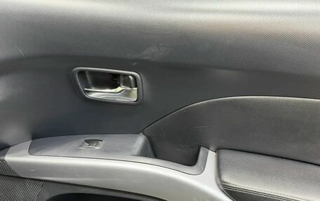 Mitsubishi Outlander III рестайлинг 3, 2008 год, 929 000 рублей, 14 фотография