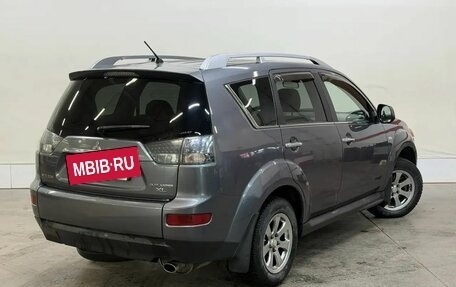 Mitsubishi Outlander III рестайлинг 3, 2008 год, 929 000 рублей, 2 фотография