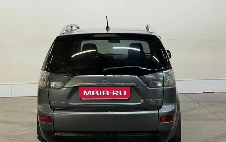 Mitsubishi Outlander III рестайлинг 3, 2008 год, 929 000 рублей, 4 фотография