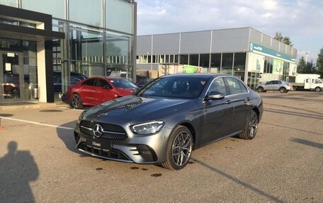 Mercedes-Benz E-Класс, 2021 год, 4 600 000 рублей, 1 фотография