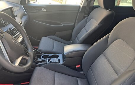 Hyundai Tucson III, 2019 год, 2 385 000 рублей, 13 фотография