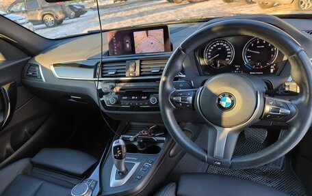 BMW 1 серия, 2019 год, 1 930 000 рублей, 2 фотография