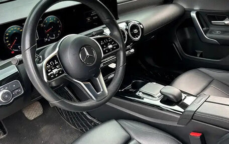 Mercedes-Benz A-Класс, 2023 год, 1 700 005 рублей, 11 фотография