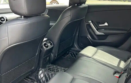 Mercedes-Benz A-Класс, 2023 год, 1 700 005 рублей, 14 фотография