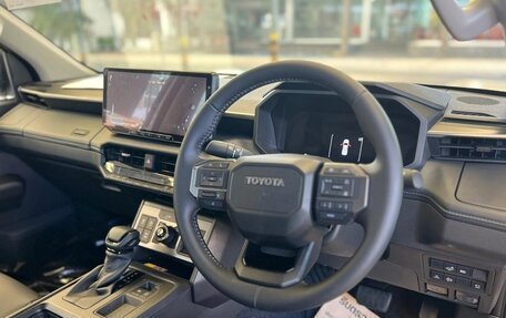 Toyota Hilux, 2026 год, 6 700 000 рублей, 9 фотография