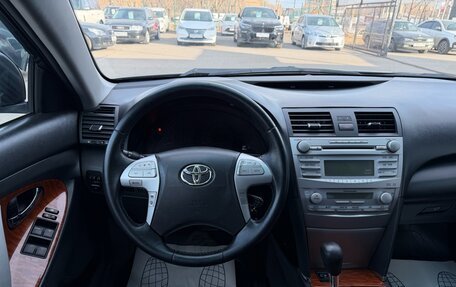 Toyota Camry, 2010 год, 1 297 000 рублей, 10 фотография